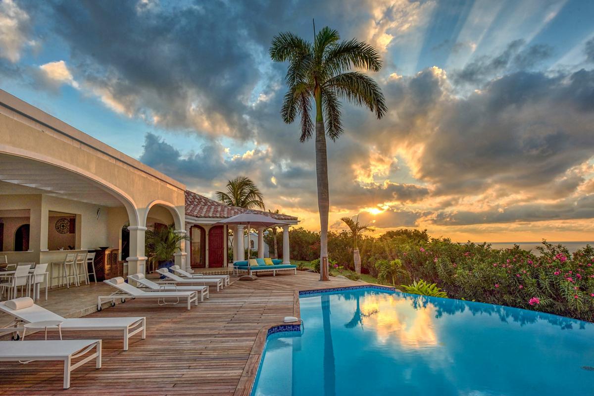 Luxury Villa Rental St Martin - Evening